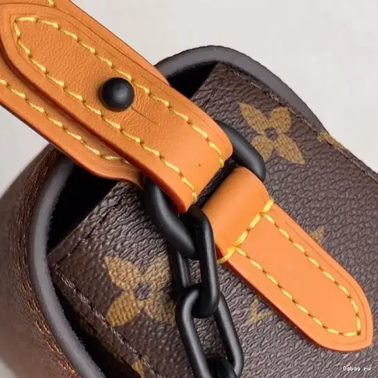 SOFT LOUIS TRUNK VUITTON 0421